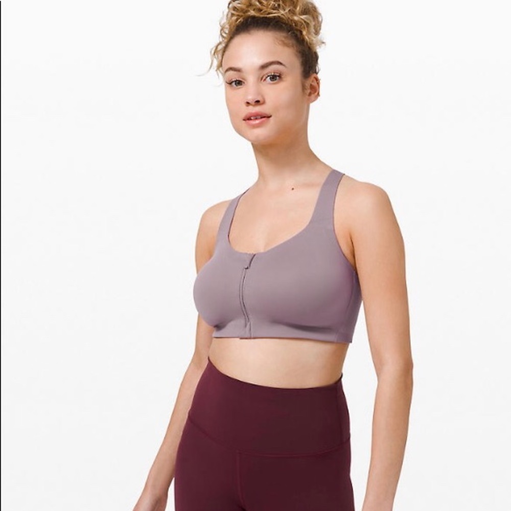 Lululemon sports bra 34C